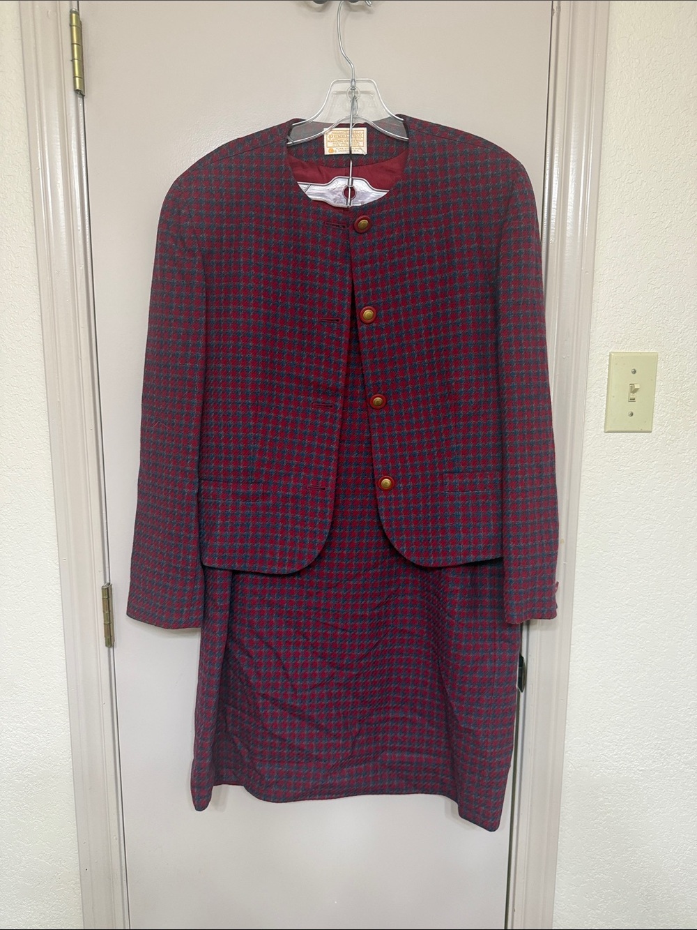 Vintage Pendleton Burgundy and Navy Houndstooth Blazer Set